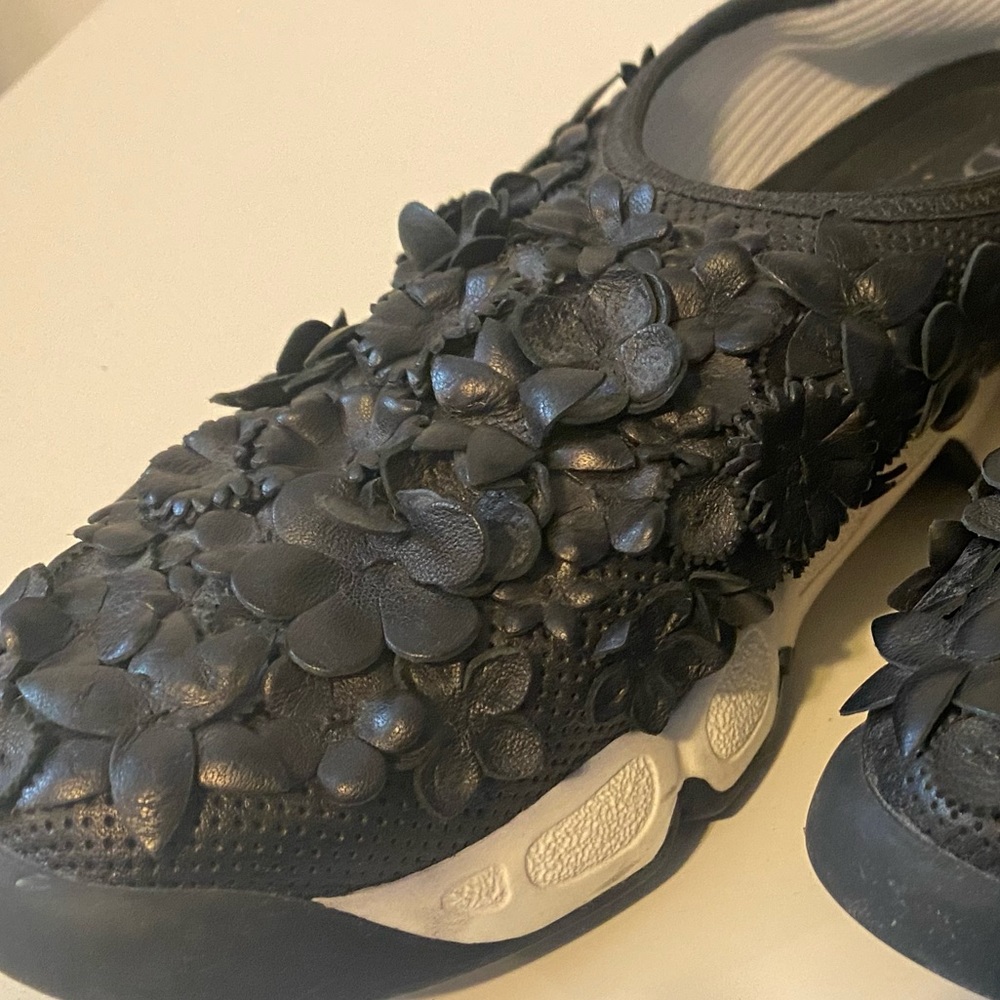Dior Fusion Leather Floral Applique Sneaker - Picture 2 of 9